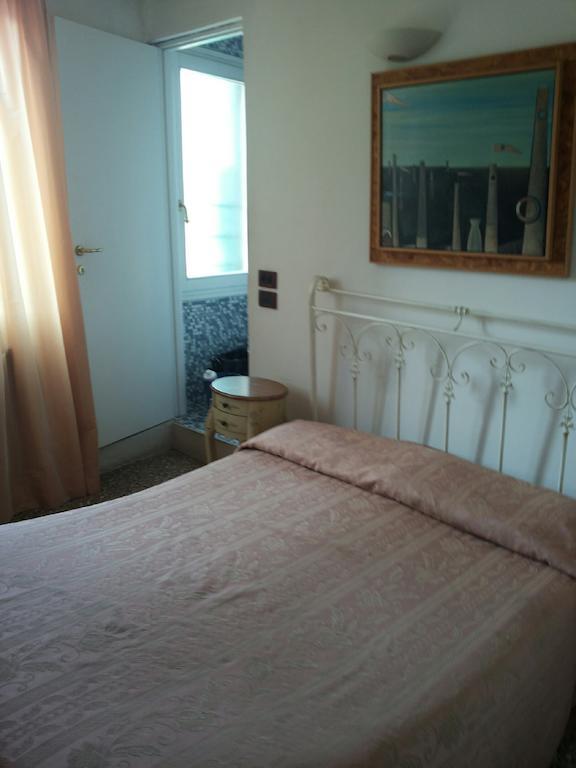 Hotel Antico Capon Βενετία Δωμάτιο φωτογραφία